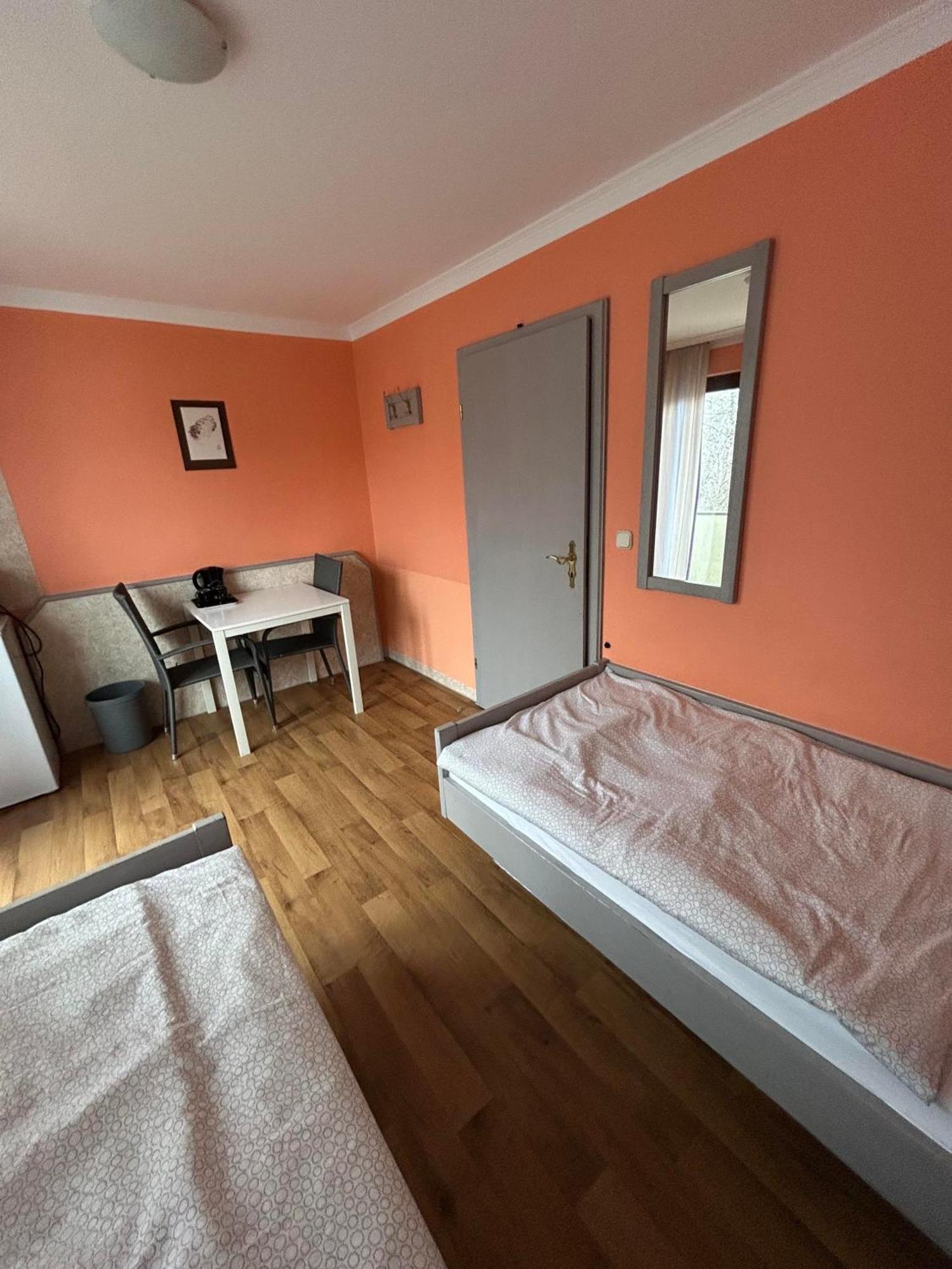 Hostel Budget Aubing Apartmenthostel Aub 162 München