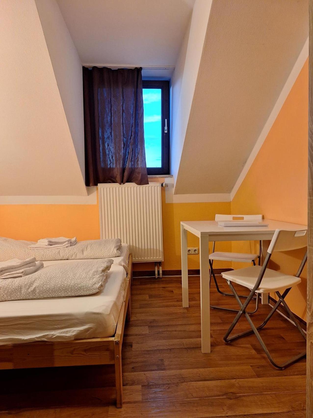 Budget Aubing Apartmenthostel Aub 162 Hostel