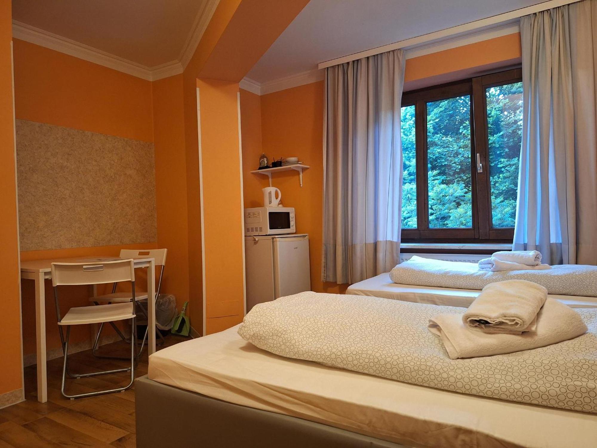 Budget Aubing Apartmenthostel Aub 162 Hostel München