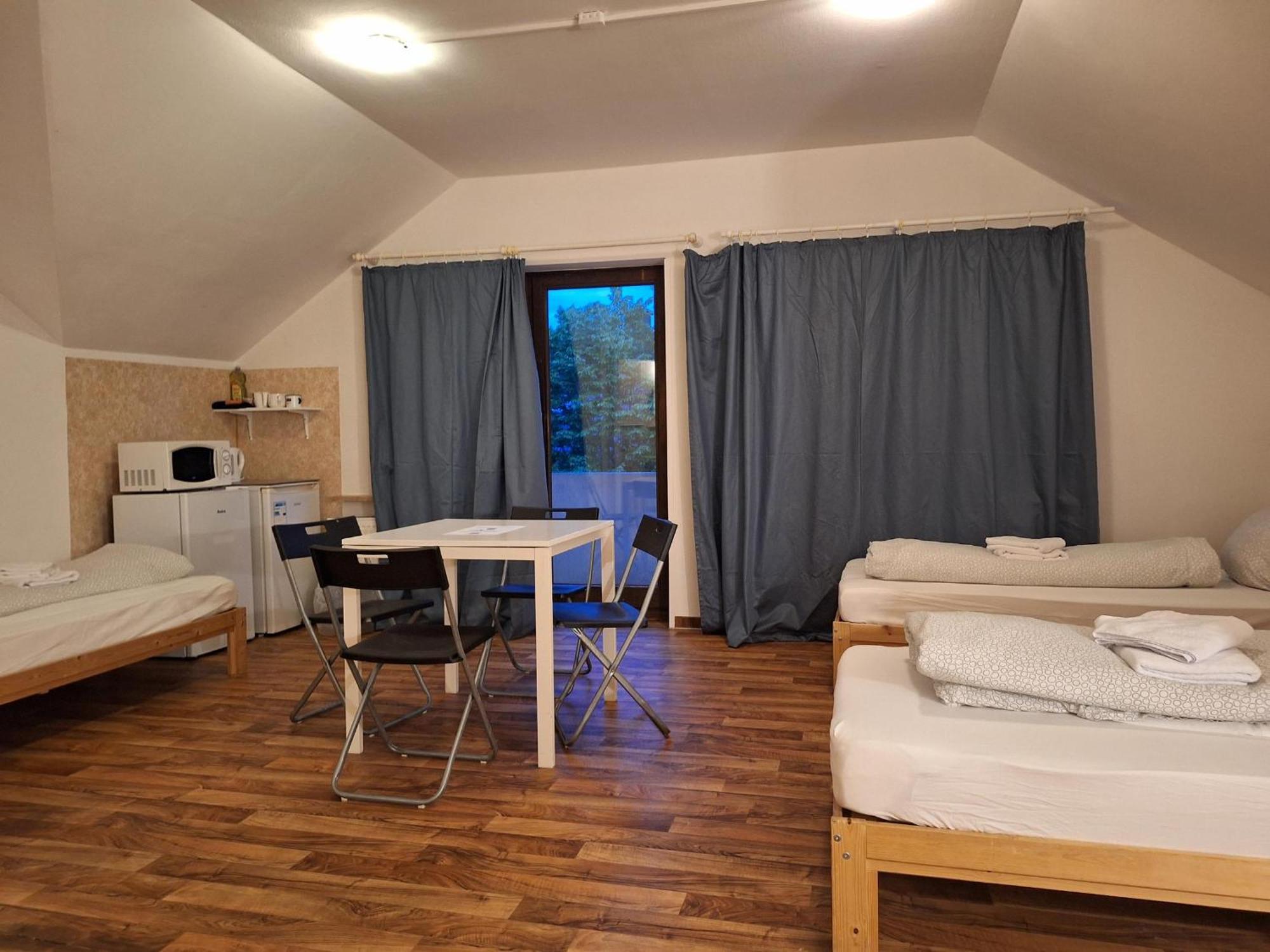 Hostel Low Budget Aubing Apartmenthostel Aub 162 München