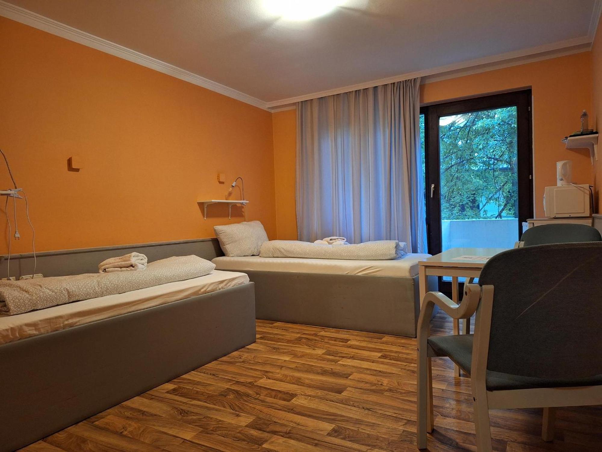 Hostel Low Budget Aubing Apartmenthostel Aub 162