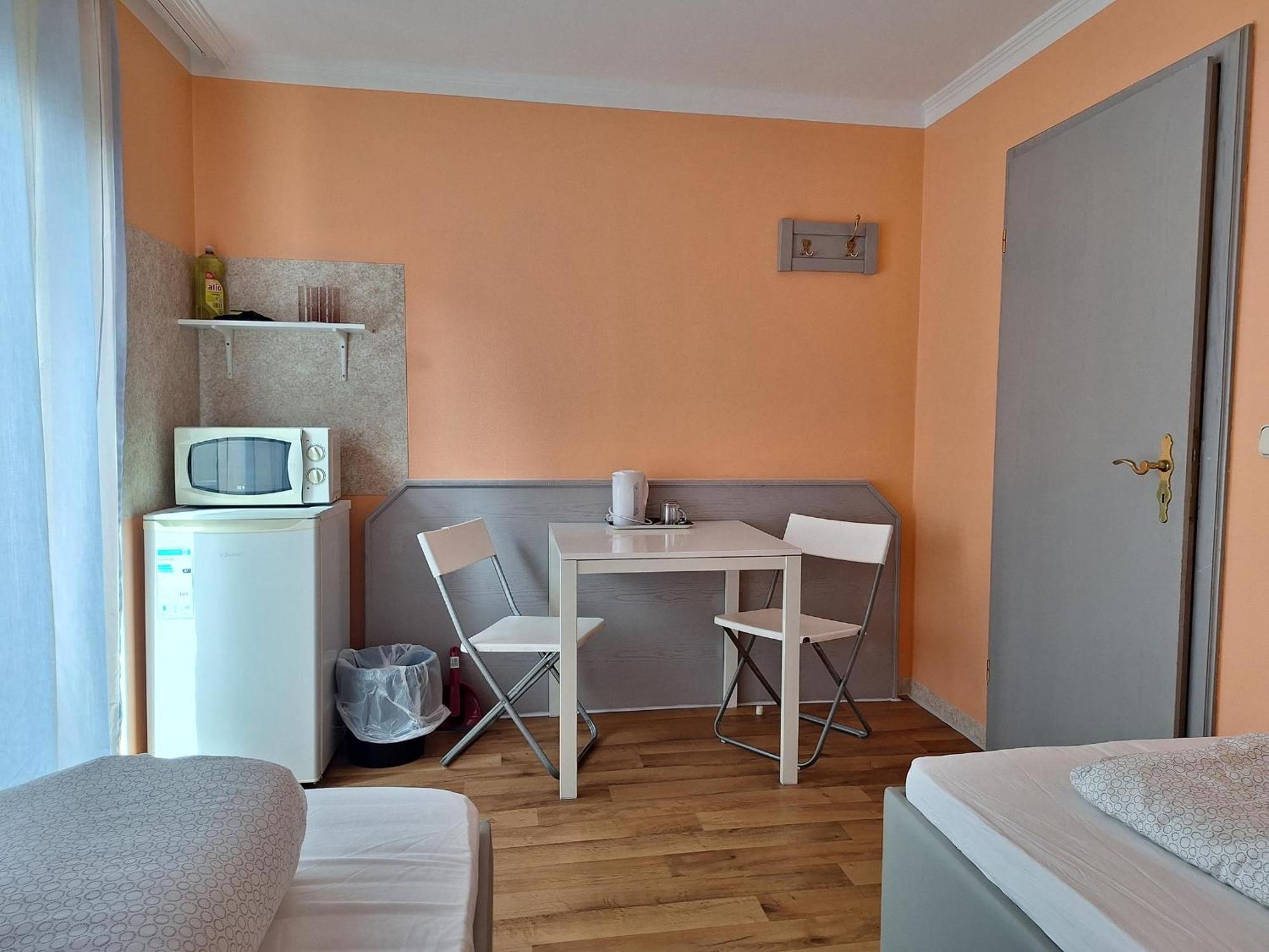 Low Budget Aubing Apartmenthostel Aub 162 * München