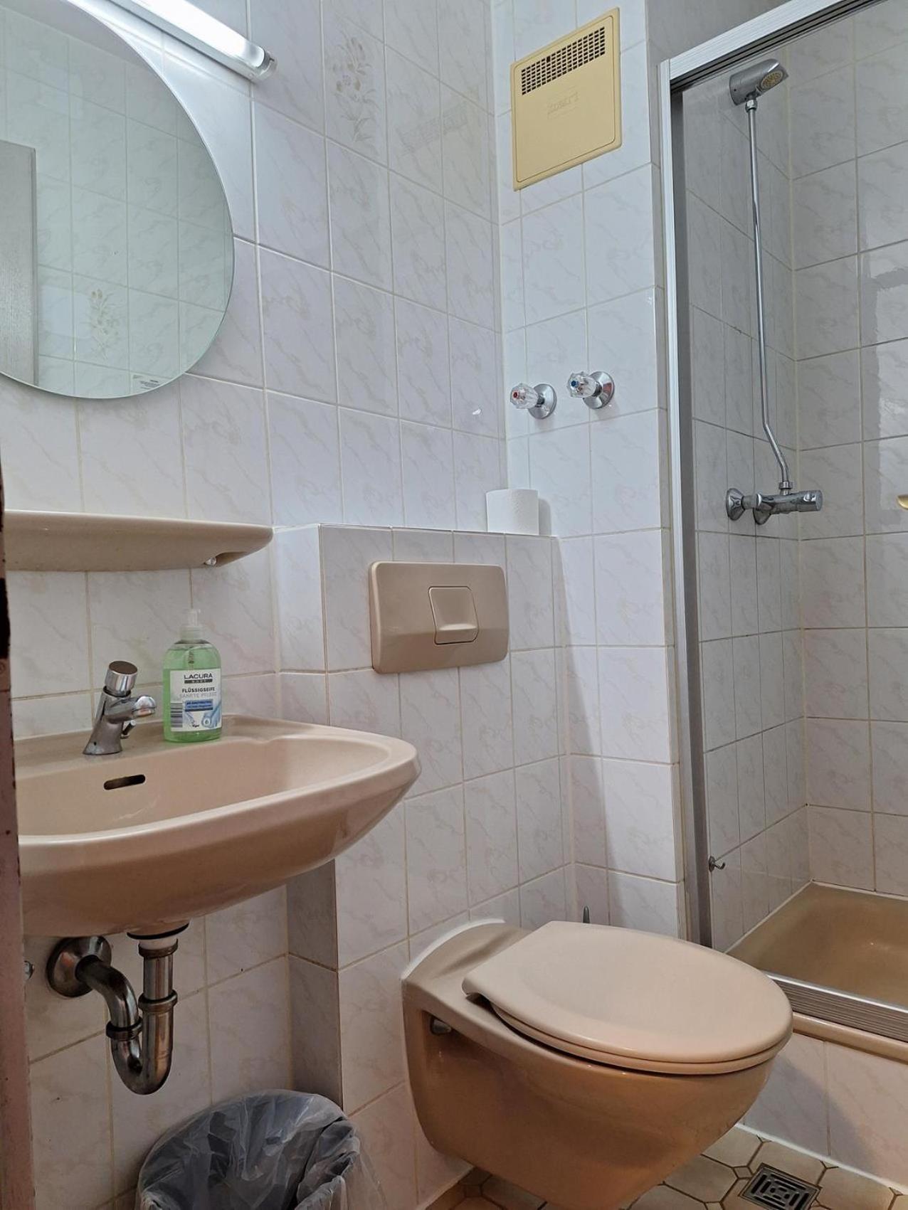 Low Budget Aubing Apartmenthostel Aub 162 *